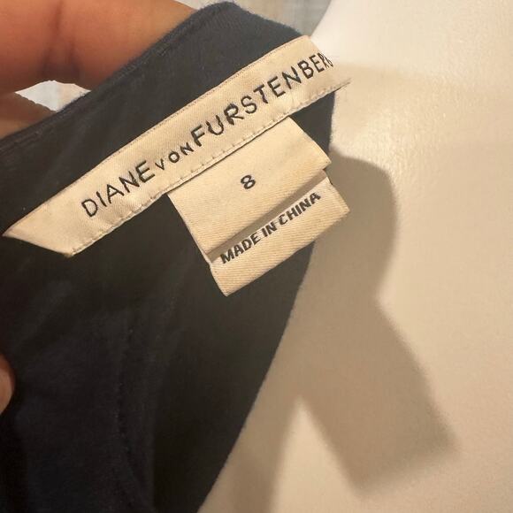 Navy Blue Diane Von Furstenberg Sheath Dress sz 8 - Picture 9 of 9